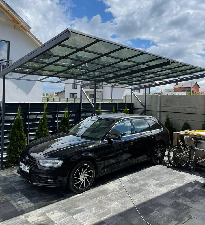 навіс над машиною