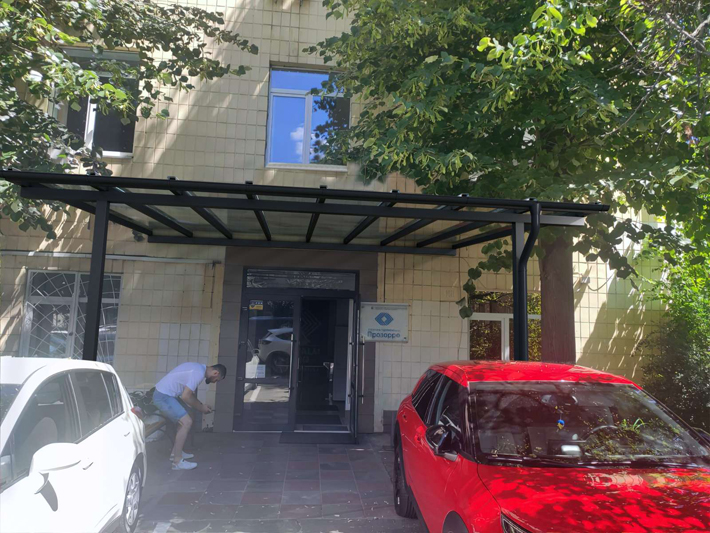 козирок над входом ціна Київ